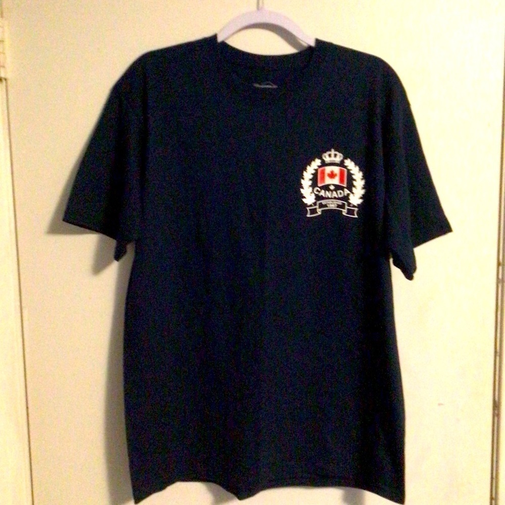 Snowcap navy Canadian ‎ unisex short sleeves tee size L NWT